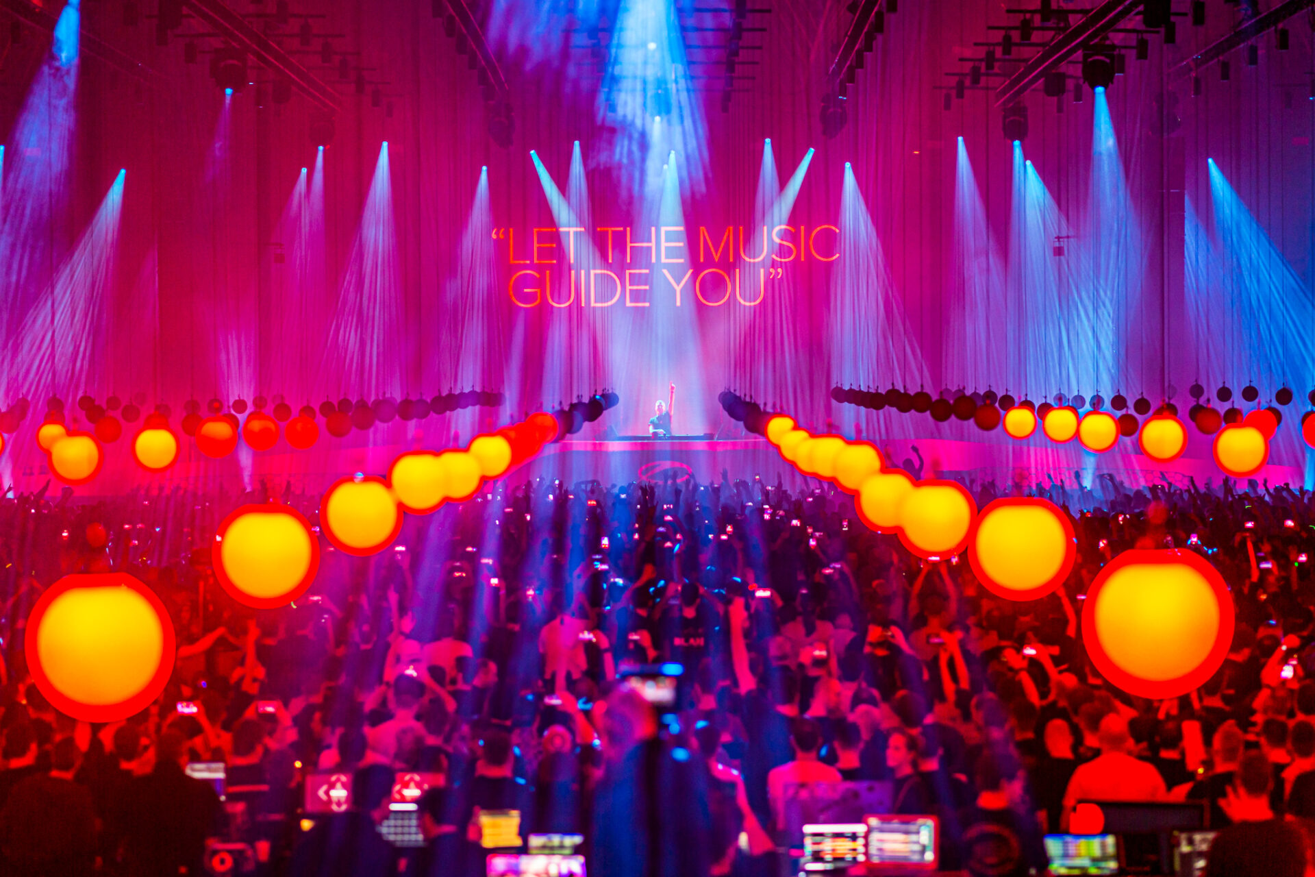 A STATE OF TRANCE 950 - WE ARE THE NIGHT
