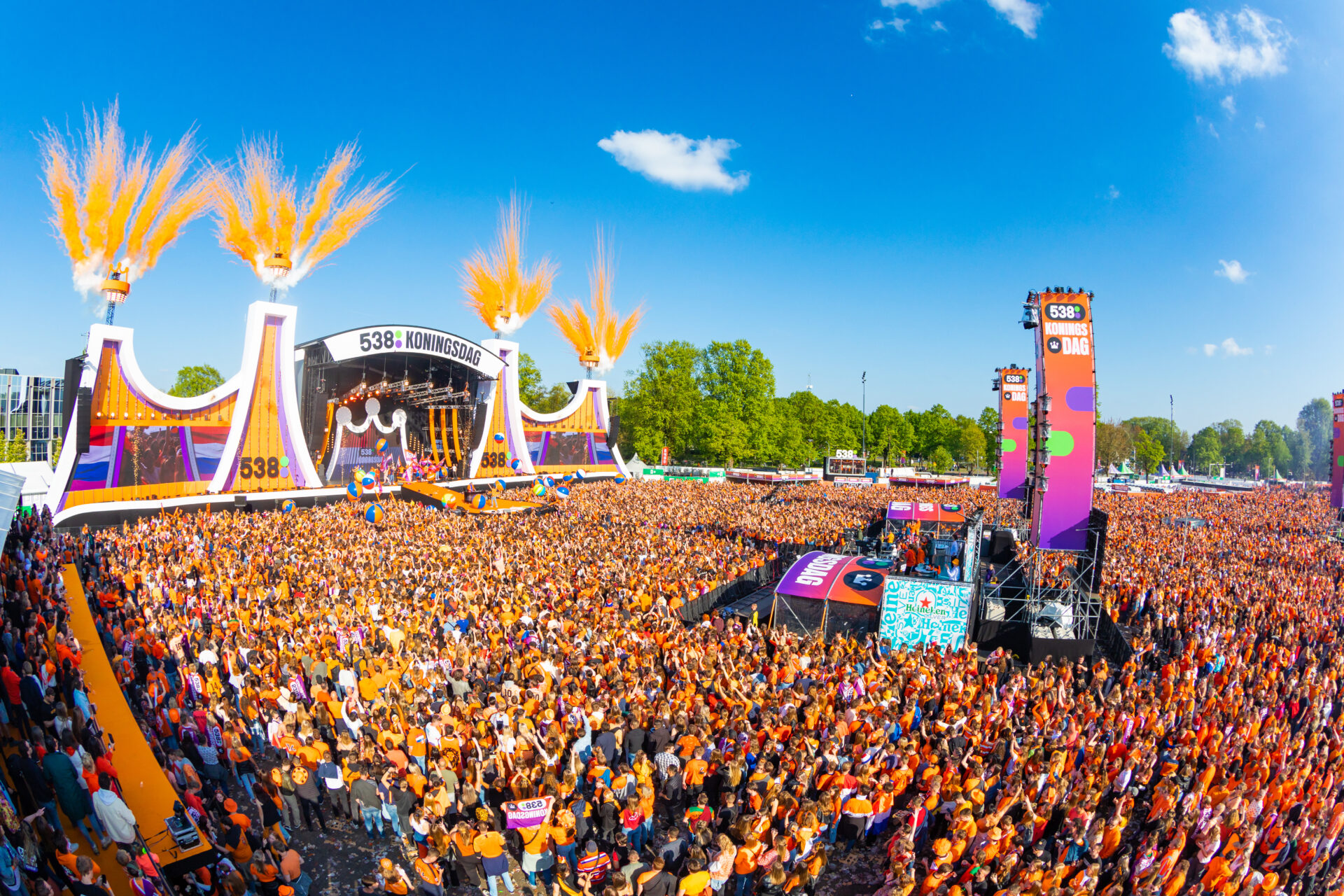 538 KINGSDAY - 2022 - WE ARE THE NIGHT